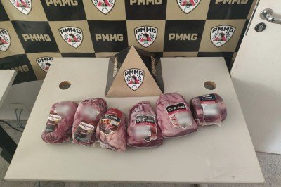 Segundo a Polícia Militar, o casal roubou as carnes de ao menos dois supermercados -  (crédito: Divulgação/Polícia Militar)