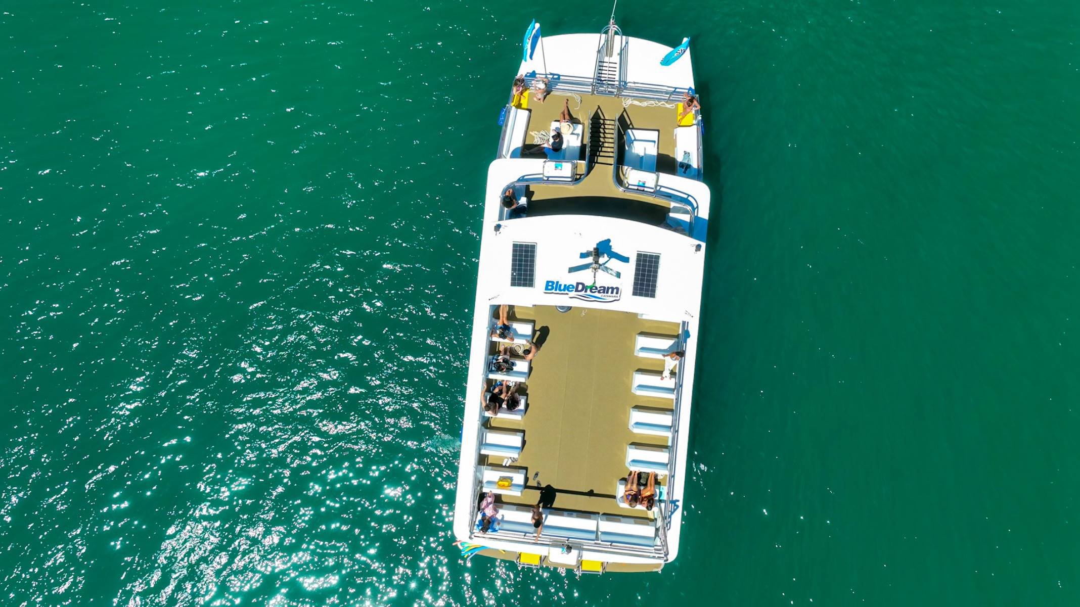 Blue Dream integra a oferta de passeios náuticos regulares em Búzios - DINO