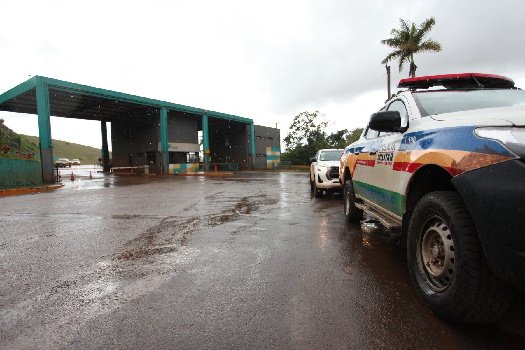Rompimento de estrutura em barragem da Vale deixa moradores apreensivos
      