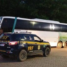 Adolescente de 13 anos é resgatada ao viajar sozinha para encontrar homem - PRF/Divulgação