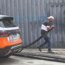 Laje desaba e deixa dois feridos em Contagem, na Grande BH - Edésio Ferreira/EM/D.A Press