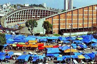 <p>Em setembro de 2025, o tradicional Centro Luiz Gonzaga de Tradições Nordestinas, popularmente conhecido como Feira de São Cristóvão, comemorou 80 anos de existência.</p>
 -  (crédito:  Reprodução do Facebook GuarAntiga)