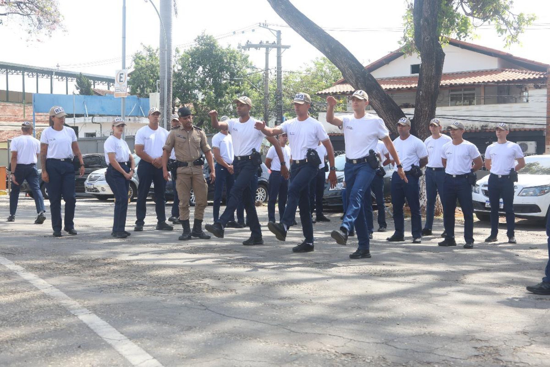 Treinamento de marcha-Marcos Vieira /EM/DA. Press