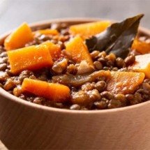 Lentilha: grão milenar representa renovação e tem alto valor nutritivo -  Imagem Freepik