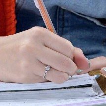 Exame nacional aponta deficiências graves na formação de estudantes de medicina -  Reprodução de vídeo TV Globo