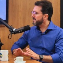 Luiz Eduardo Falcão, prefeito de Patos de Minas e presidente da AMM, descarta composição como vice e afirma que diferenças ideológicas e práticas tornam a hipótese 'muito pequena'. -  (crédito: Jair Amaral/EM/DAPRESS)