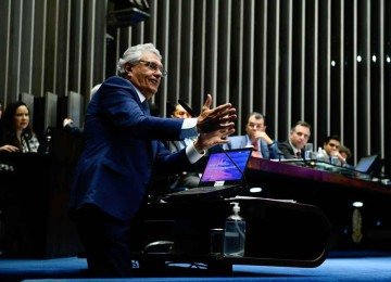 Entrada do governador Ronaldo Caiado mexe no tabuleiro eleitoral -  (crédito:  )