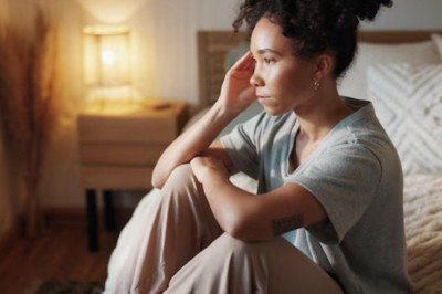 A cultura de alta performance e cobrança constante representa um dos principais desafios para o bem-estar emocional  -  (crédito: Freepik)