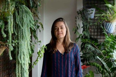 A escritora mineira Deborah R. Sousa publica seu primeiro romance pela Impressões de Minas   -  (crédito: Tulio Santos/EM/D.A press)