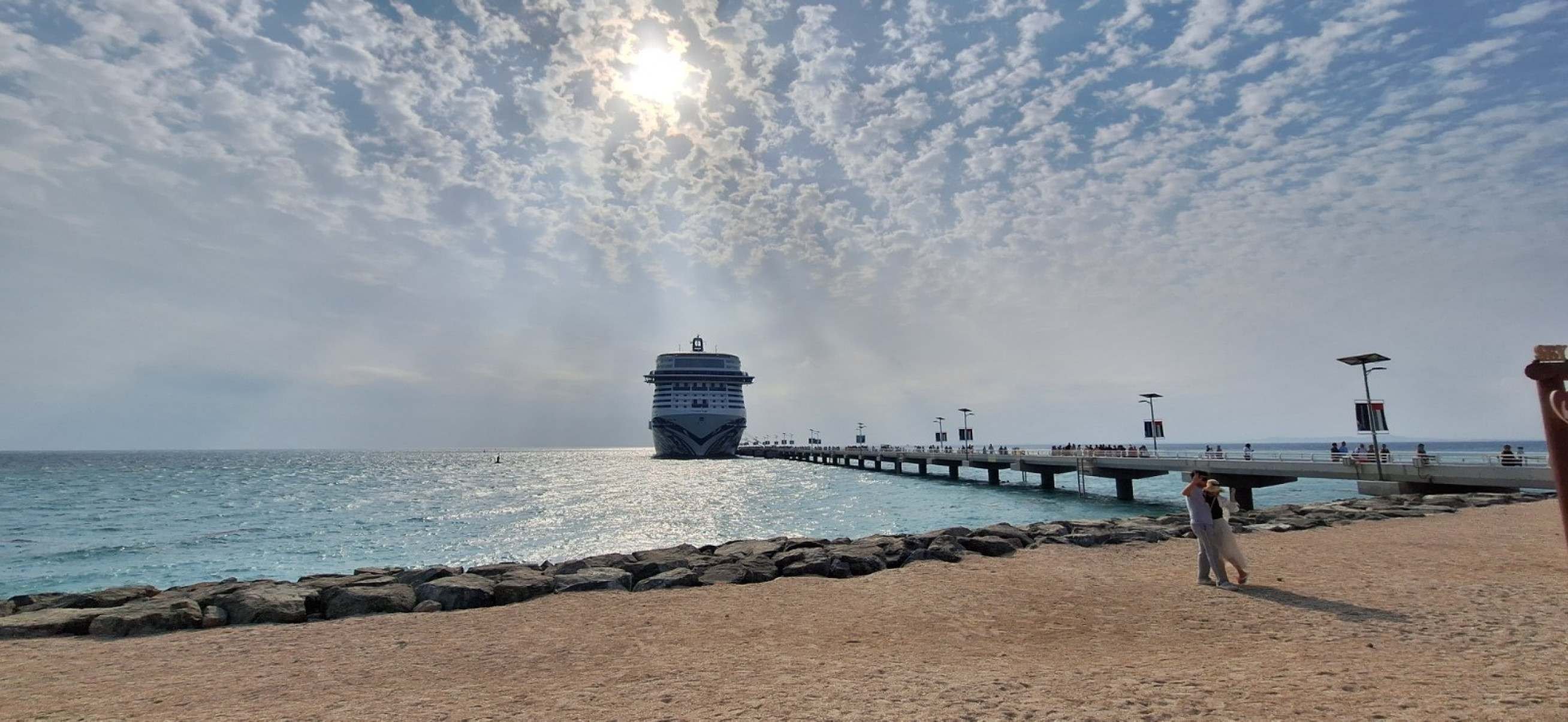 O cruzeiro MSC Euribia parte de Dubai, passa pelo Catar e Bahrein at&eacute; retornar de onde saiu.-Lucas Lanna Resende/EM/D.A Press