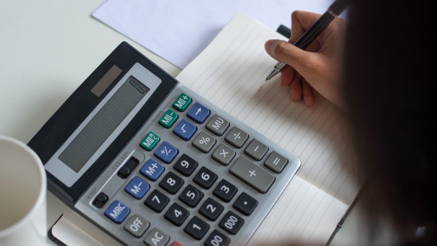 PGFN: como MEI pode parcelar dívidas em até 133 vezes; prazo acaba - katemangostar/ Freepik