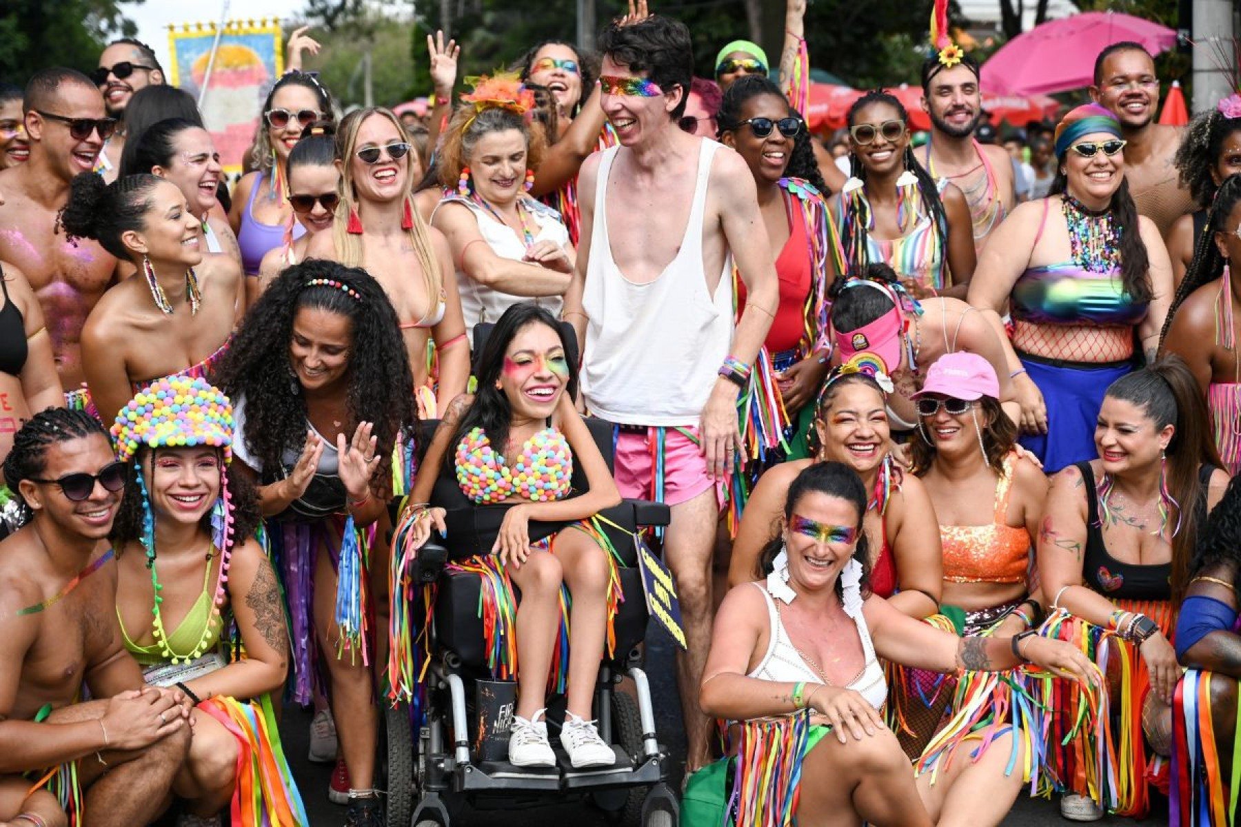 Tradicional no bairro Floresta, o bloco une sucessos da MPB e do Carnaval baiano a mensagens de ocupa&ccedil;&atilde;o social do espa&ccedil;o p&uacute;blico