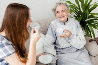Cuidados com idosos podem evitar internações hospitalares