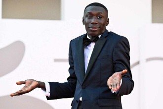 TikToker faz acordo de R$ 5 bilhões e ganha sósia de IA para publicidade