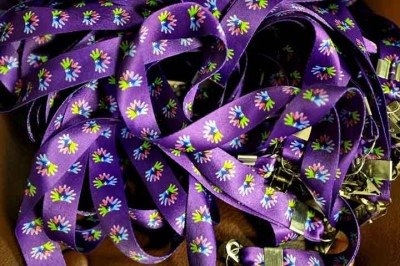 <p>O Governo de Minas Gerais fez, em 21/7/2025,  o reconhecimento oficial do cordão de fita de identificação para pessoas com doenças raras. É o primeiro estado do Brasil a adotar a medida.</p>
 -  (crédito:  Divulgação)