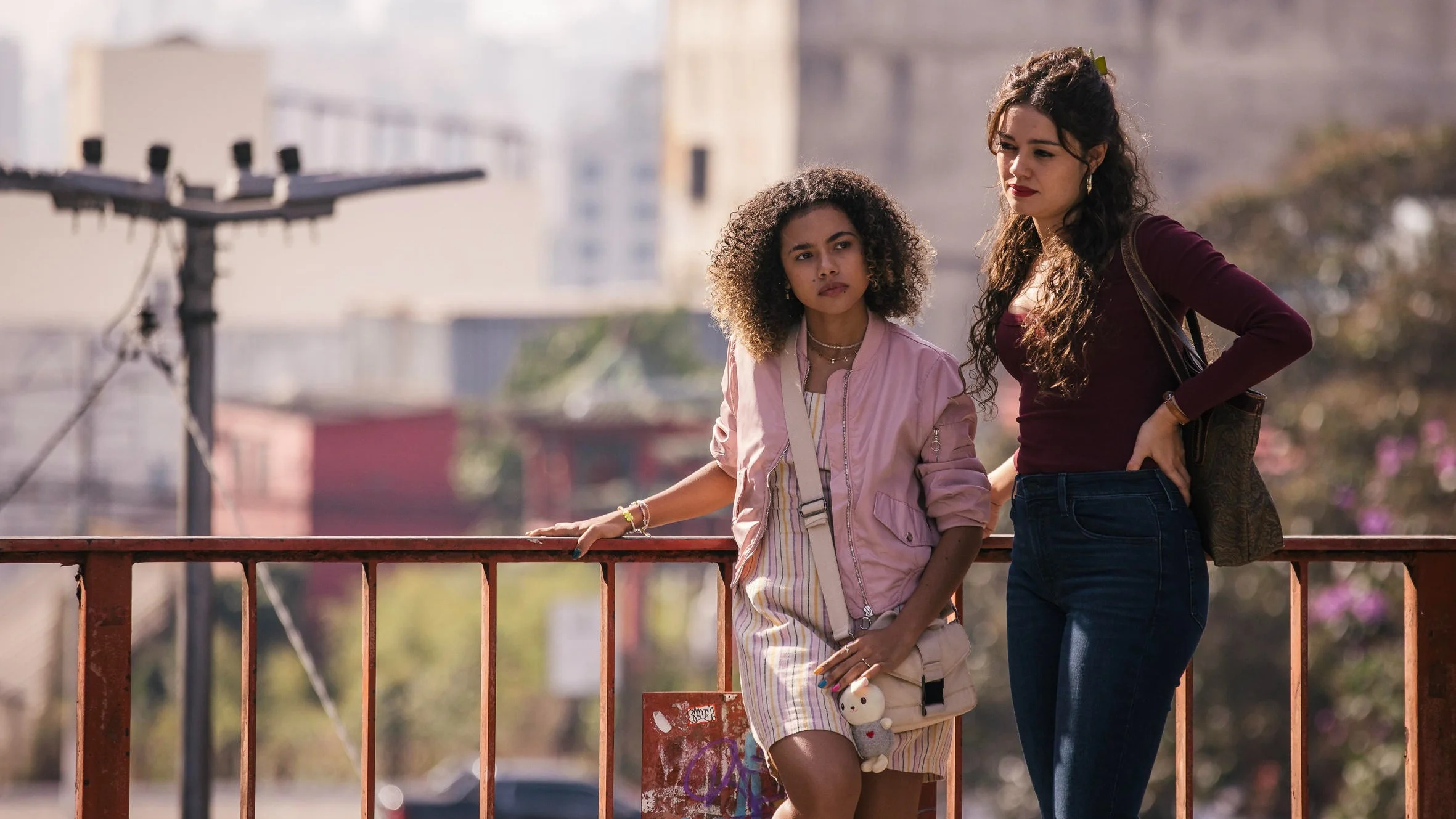 Jovens aproveitam a praticidade do streaming para acompanhar novelas e programas de TV em qualquer lugar. -  (crédito: Reprodu&ccedil;&atilde;o/ TV Globo)