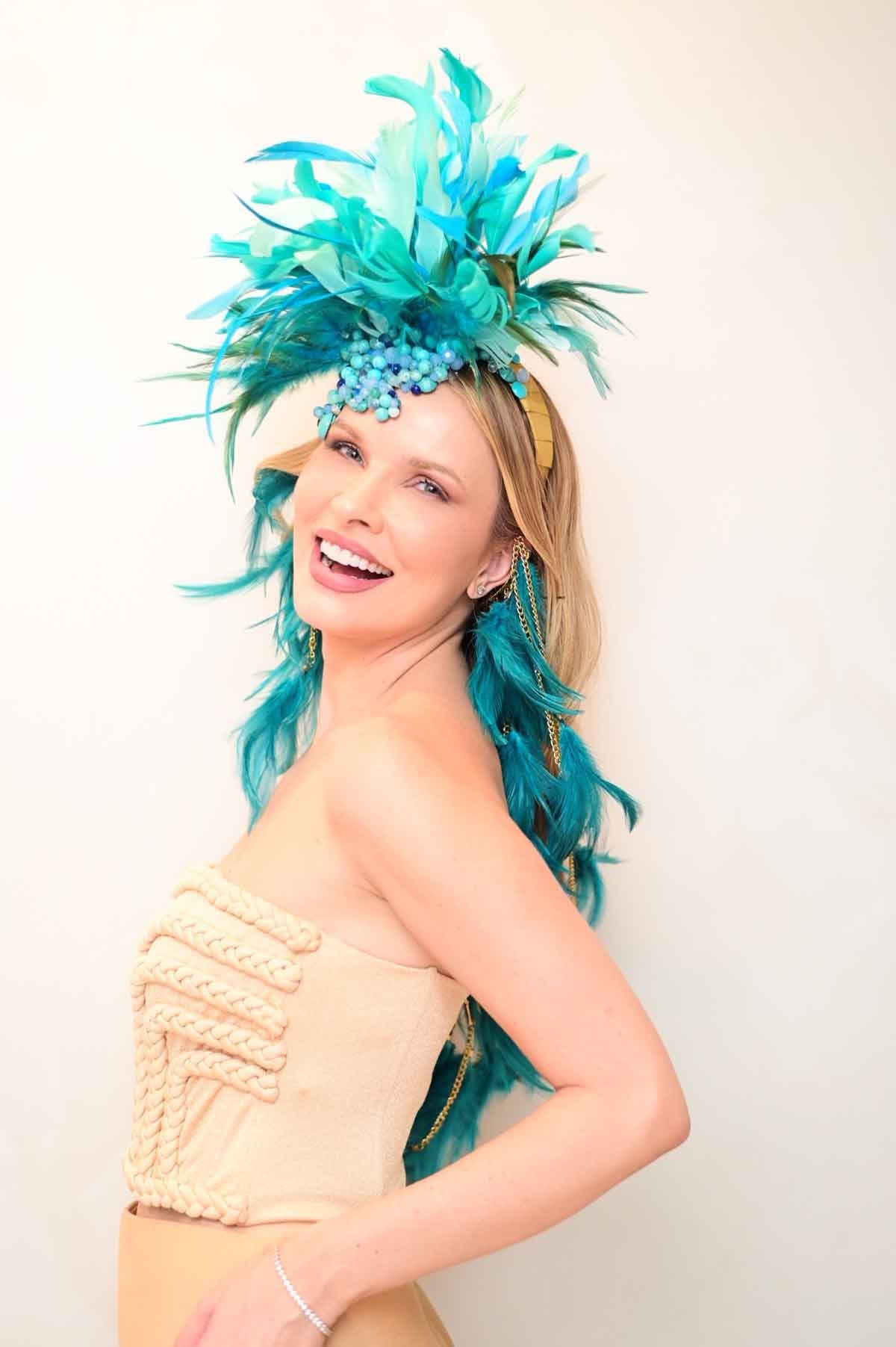 Juliana Brand&atilde;o usa Algas Marinhas de Dizoca