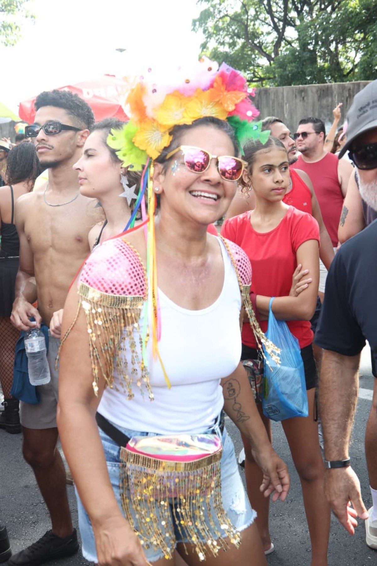 Bandas e grupos de axé, sucesso nos 1990, que marcaram a história do Carnabelô, carnaval fora de época de BH, se reuniram, no entorno do Mineirão-Marcos Vieira/EM/D.A Press