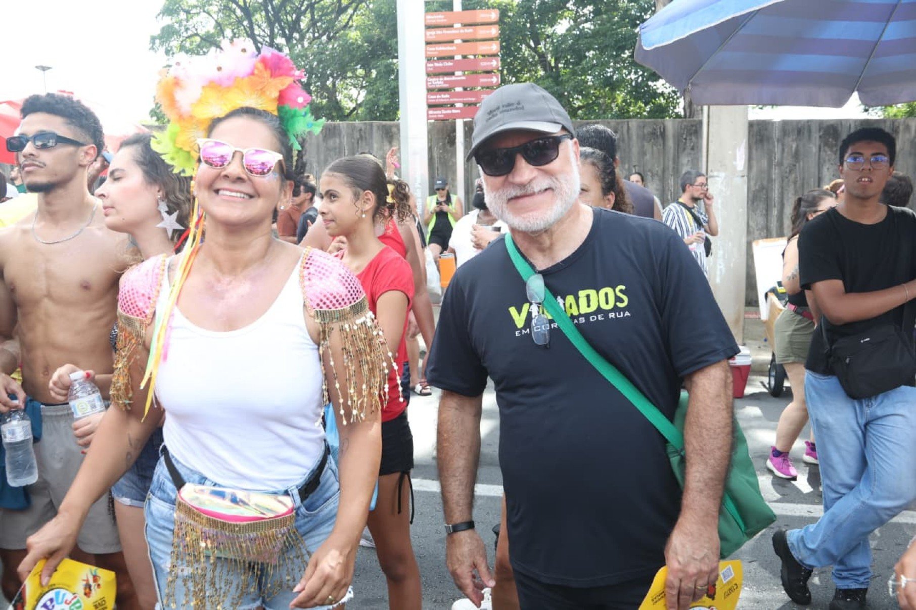 Bandas e grupos de axé, sucesso nos 1990, que marcaram a história do Carnabelô, carnaval fora de época de BH, se reuniram, no entorno do Mineirão-Marcos Vieira/EM/D.A Press