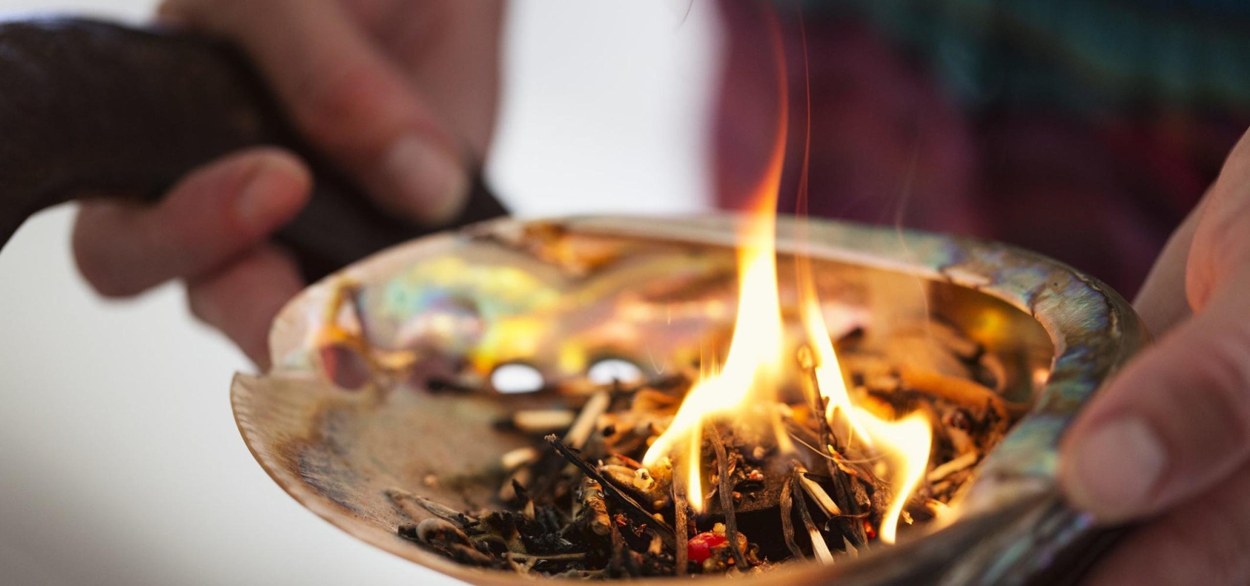 Defumação de Iemanjá para harmonizar as energias da casa - Wemystic