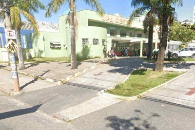 Bebê de 11 meses recebeu socorro na UPA Oeste, mas morreu pouco depois -  (crédito: Google Street View/Reprodução)