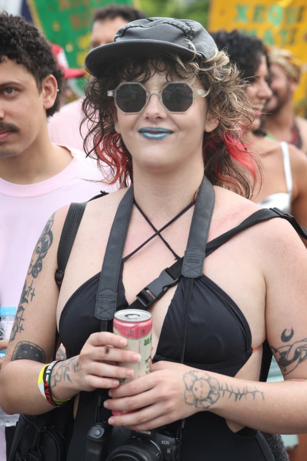 O bloco animou os foliões na Avenida Américo Vespúcio, no Bairro Nova Esperança, Região Noroeste de BH