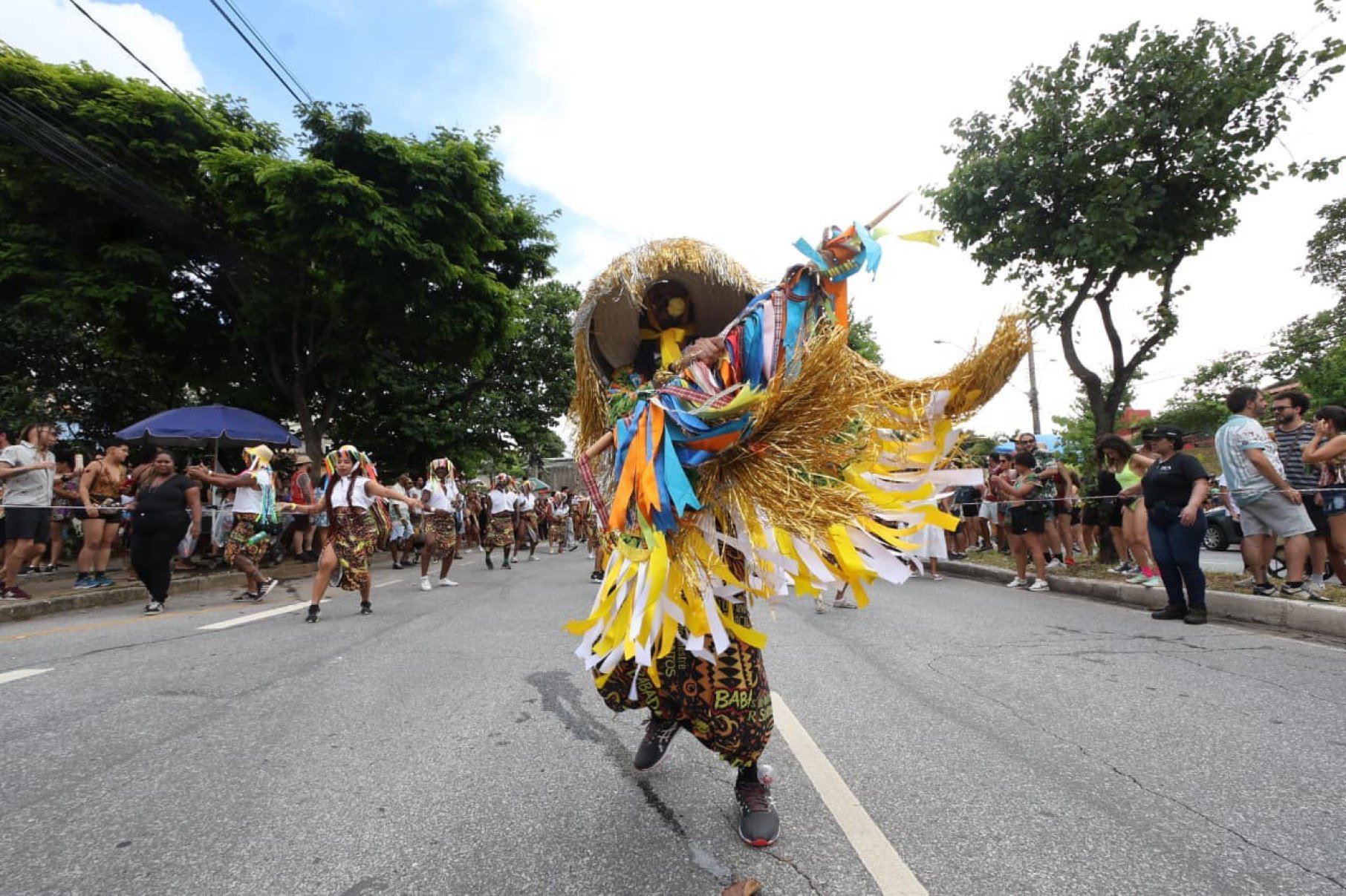 O bloco animou os foliões na Avenida Américo Vespúcio, no Bairro Nova Esperança, Região Noroeste de BH