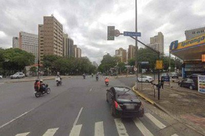 Confusão ocorreu no Posto de Combustíveis da esquina da Afonso Pena com Rua Gonçalves Dias -  (crédito: Redes sociais)