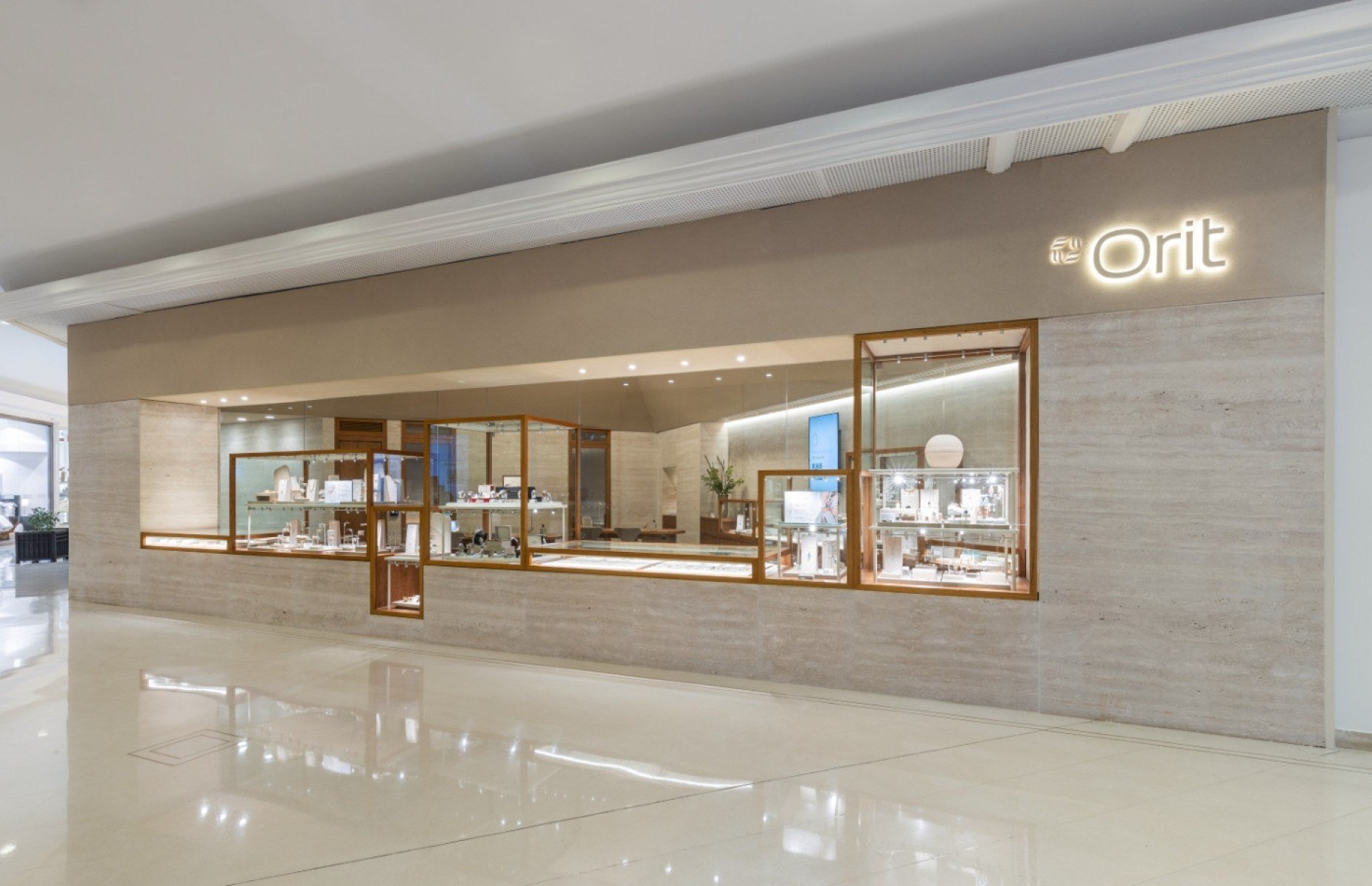 Orit Secondhand fecha 2025 com crescimento expressivo - DINO