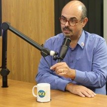 Simões nega machismo e diz que embate com Lud é fruto de 'oportunismo'