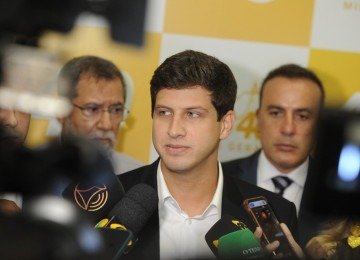 Prefeito de Recife e presidente nacional do PSB, João Campos -  (crédito: Alexandre Guzsanche/EM/D.A.Press)