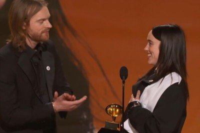 <p>Billie Eilish marcou a cerimônia do Grammy 2026 ao vencer o prêmio de música do ano com “Wildflower” e transformar o discurso em um posicionamento político, contra as políticas migratórias dos Estados Unidos.</p>
 -  (crédito: Reprodução de vídeo / YouTube)