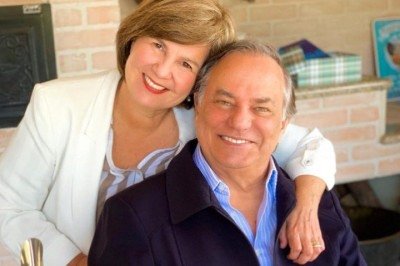 <p>Sob direção de Debora Dubois e Marcio Macena, a peça comemora os 60 anos de carreira do artista, utilizando entrevistas exclusivas com ele e sua esposa, Kika.</p>
 -  (crédito: Reprodução Instagram /@ronnievonoficial
)