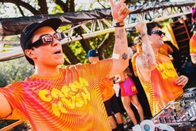 Luciano Ferreira, mais conhecido como KVSH, tem quase 3 milhões de ouvintes mensais nas plataformas digitais -  (crédito: Instagram/Reprodução)