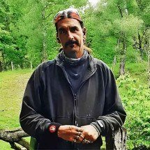 Homem alega “vício em heavy metal” e consegue aposentadoria por invalidez - Reprodução de Instagram