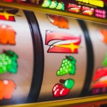 Carnaval pode virar gatilho para apostas online? - Freepik