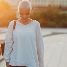 Câncer: um em cada 10 pacientes jovens tem metástase após tratar no início  - Freepik