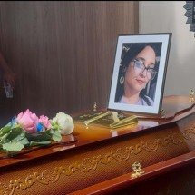 ‘Dor que não tem tamanho’: corretora morta em Caldas Novas é sepultada - TV Vitoriosa / Divulgação