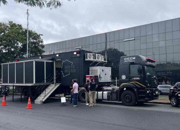 As carretas também vão funcionar como bases móveis para registrar ocorrências policiais dos folões -  (crédito: Edésio Ferreira/E.M./D.A. Press)