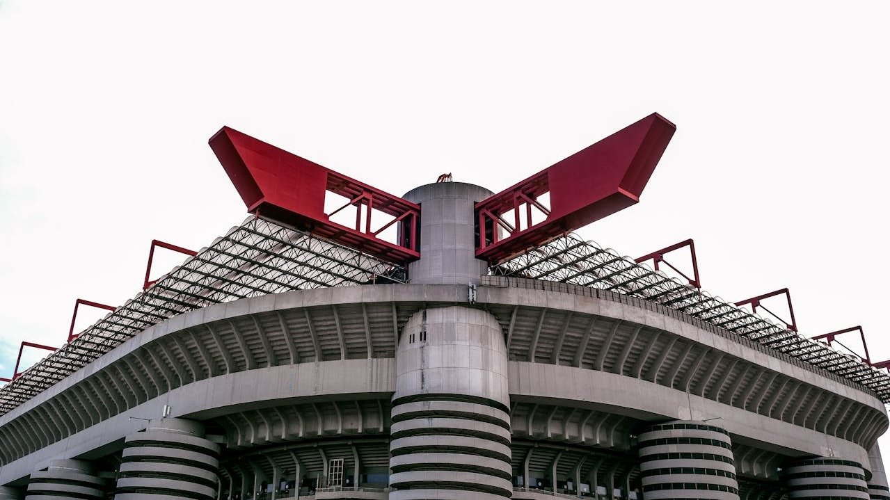 Um roteiro por Milão para quem ama futebol: San Siro e muito mais - Berke Can/ Pexels