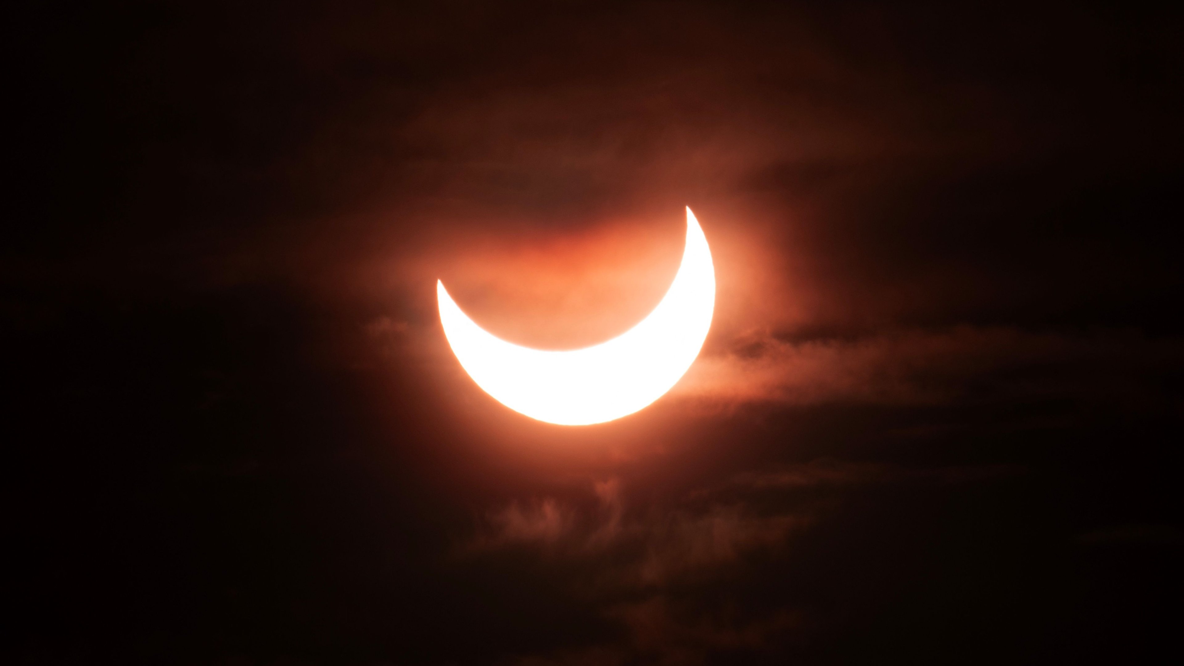 Eclipse solar no Brasil: veja as datas dos próximos fenômenos no país - Sanka Vidanagama / AFP