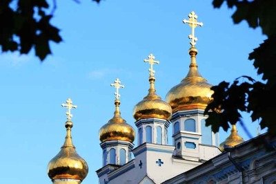 <p>As cruzes têm grande importância no mundo, sendo símbolos religiosos, culturais e históricos em diversas civilizações. Elas representam fé, sacrifício, poder e proteção, além de marcarem territórios, homenagearem pessoas e transmitirem mensagens espirituais.</p>
 -  (crédito:  Cruz - Imagem Pixabay)