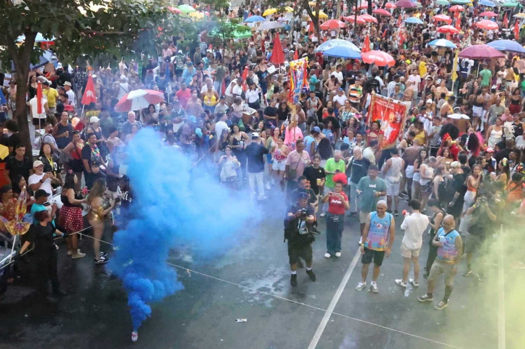 Banda Mole 'volta &agrave;s origens' com cortejo pelo Centro de BH-Marcos Vieira/EM/D.A Press