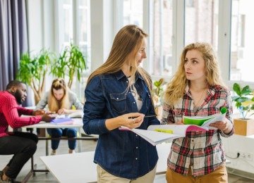 Aluno de marketing precisa ser capaz de enxergar o que os dados não dizem, conectando comportamento humano, cultura e resultados reais para as organizações -  (crédito: FREEPIK/REPRODUÇÃO)