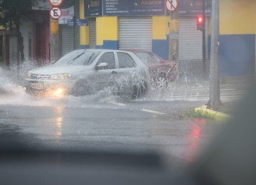 Em decorr&ecirc;ncia das chuvas registradas e previstas para a capital mineira, cinco regionais de BH est&atilde;o sob alerta 
 -  (crédito: Marcos Vieira/EM/D.A Press)