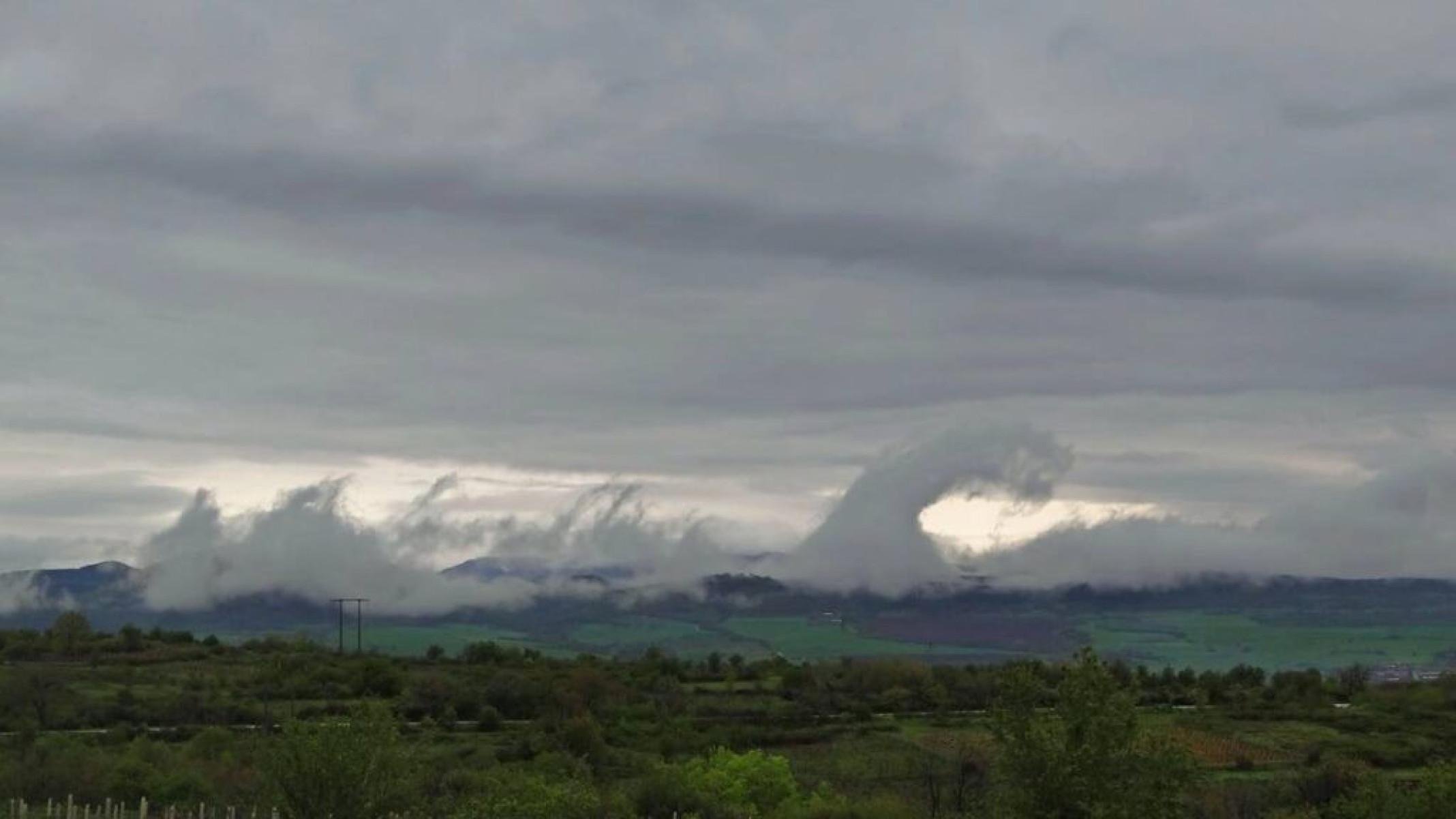 Nuvens que imitam o mar: entenda as ondas celestiais de Kelvin-Helmholtz - Portal Giro 10