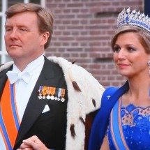 Em meio à tensão na Europa, rainha dos Países Baixos inicia treinamento no exército - Panoramio â?? Henk Monster