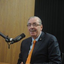Cunha foi o entrevistado do EM Entrevista desta segunda-feira (9/2). A íntegra você confere na edição impressa desta terça-feira (10/2) e no YouTube do portal UAI.

 -  (crédito: Alexandre Guzanshe/EM/DAPRESS)