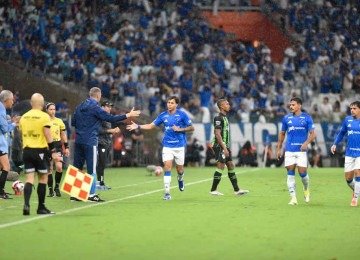O Cruzeiro levou a melhor no clássico de domingo diante do América e está perto da classificação para as semifinais do Campeonato Mineiro -  (crédito: Ramon Lisboa/EM/D.A. Press  )