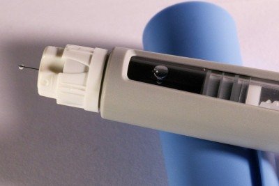 Canetas injet&aacute;veis como o Ozempic, desenvolvidas para diabetes, s&atilde;o usadas sem prescri&ccedil;&atilde;o para emagrecimento, gerando riscos de sa&uacute;de -  (crédito: Haberdoedas/ Unsplash)